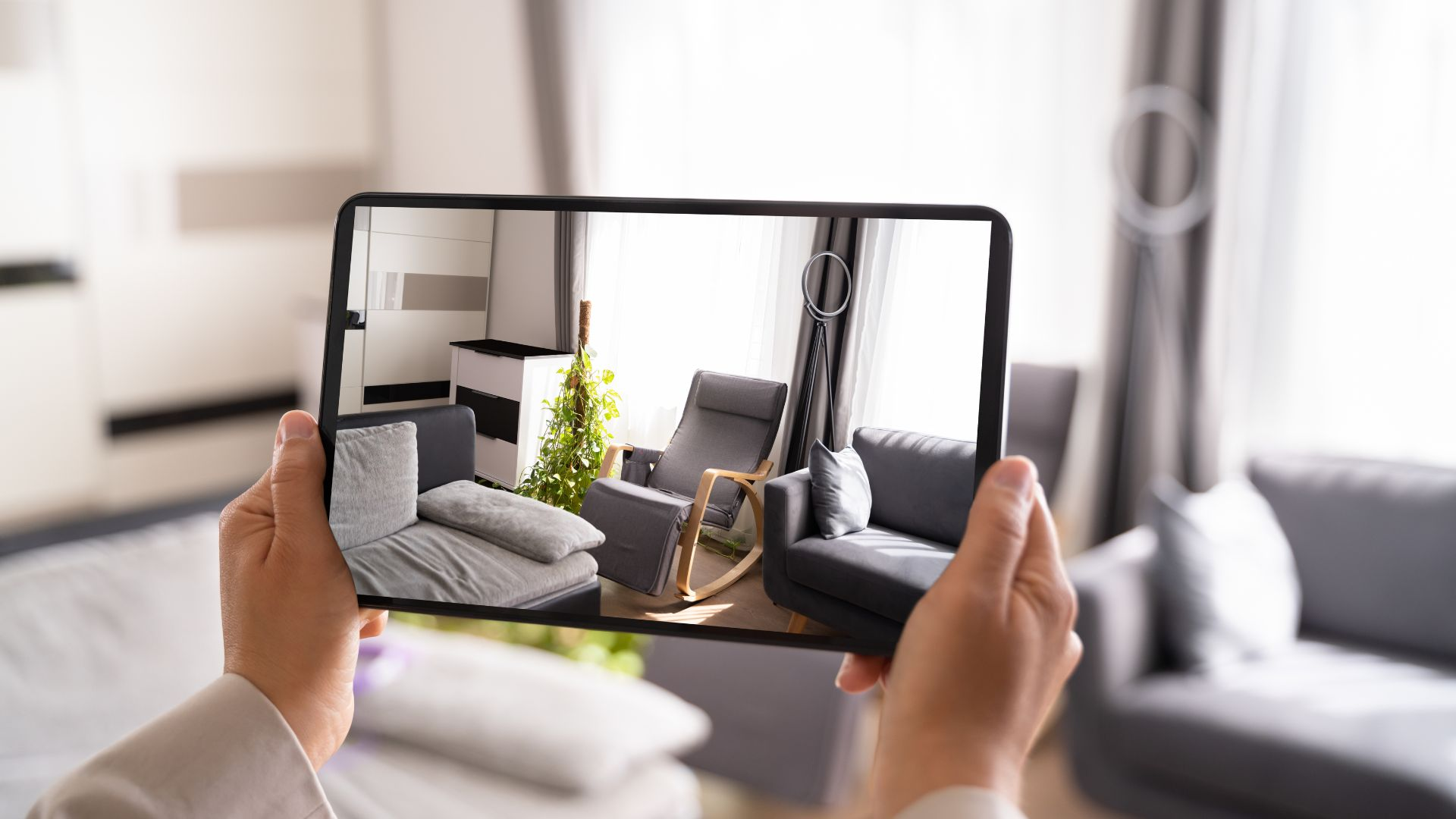 Maximizing virtual apartment tours
